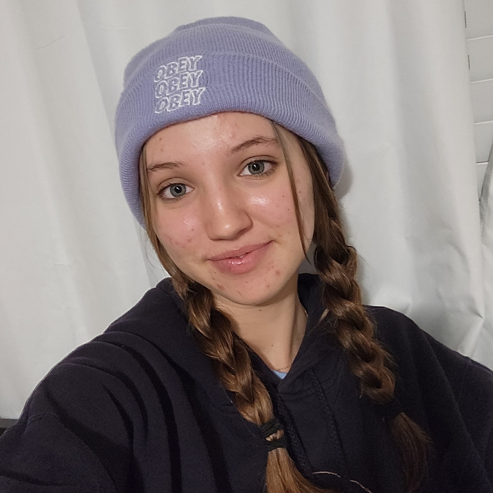 OBEY Clothing Lavender Purple Graphic Logo Fold Over One Size Beanie Hat Warm